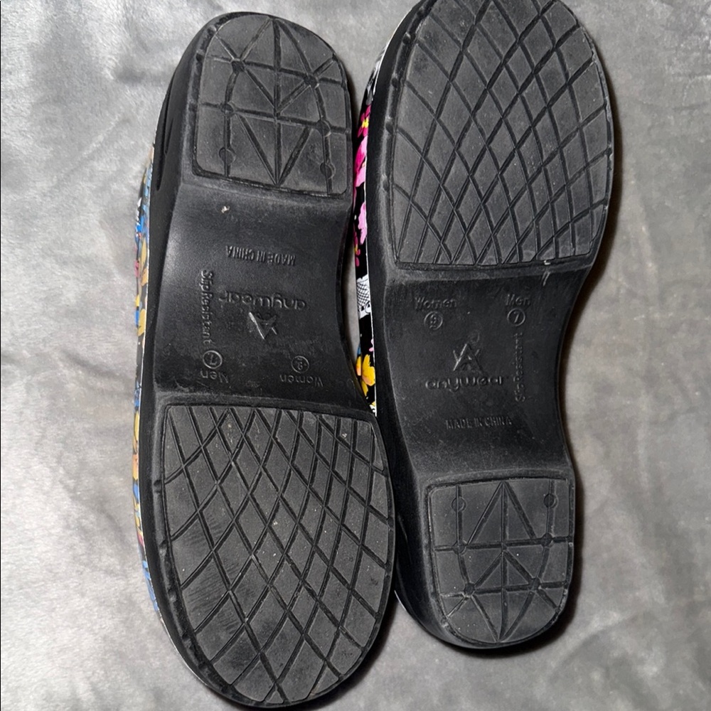 SOLD - Picture 3 of 3